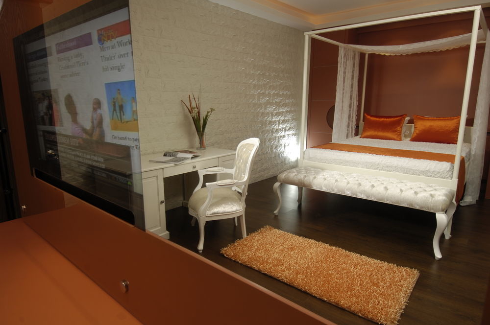 Mood Design Suites Istanbul Exterior photo
